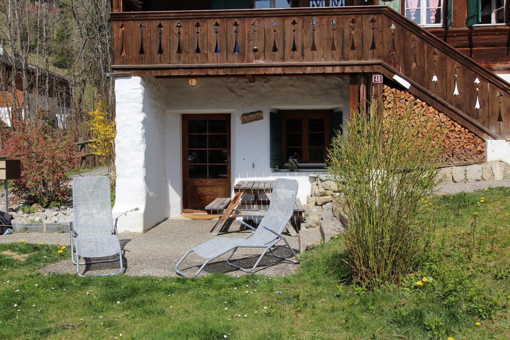 La Boutique Apartment Rossiniere Exterior photo