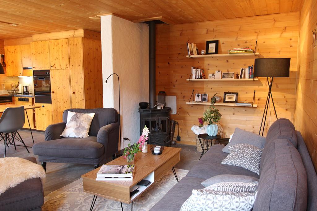 La Boutique Apartment Rossiniere Exterior photo